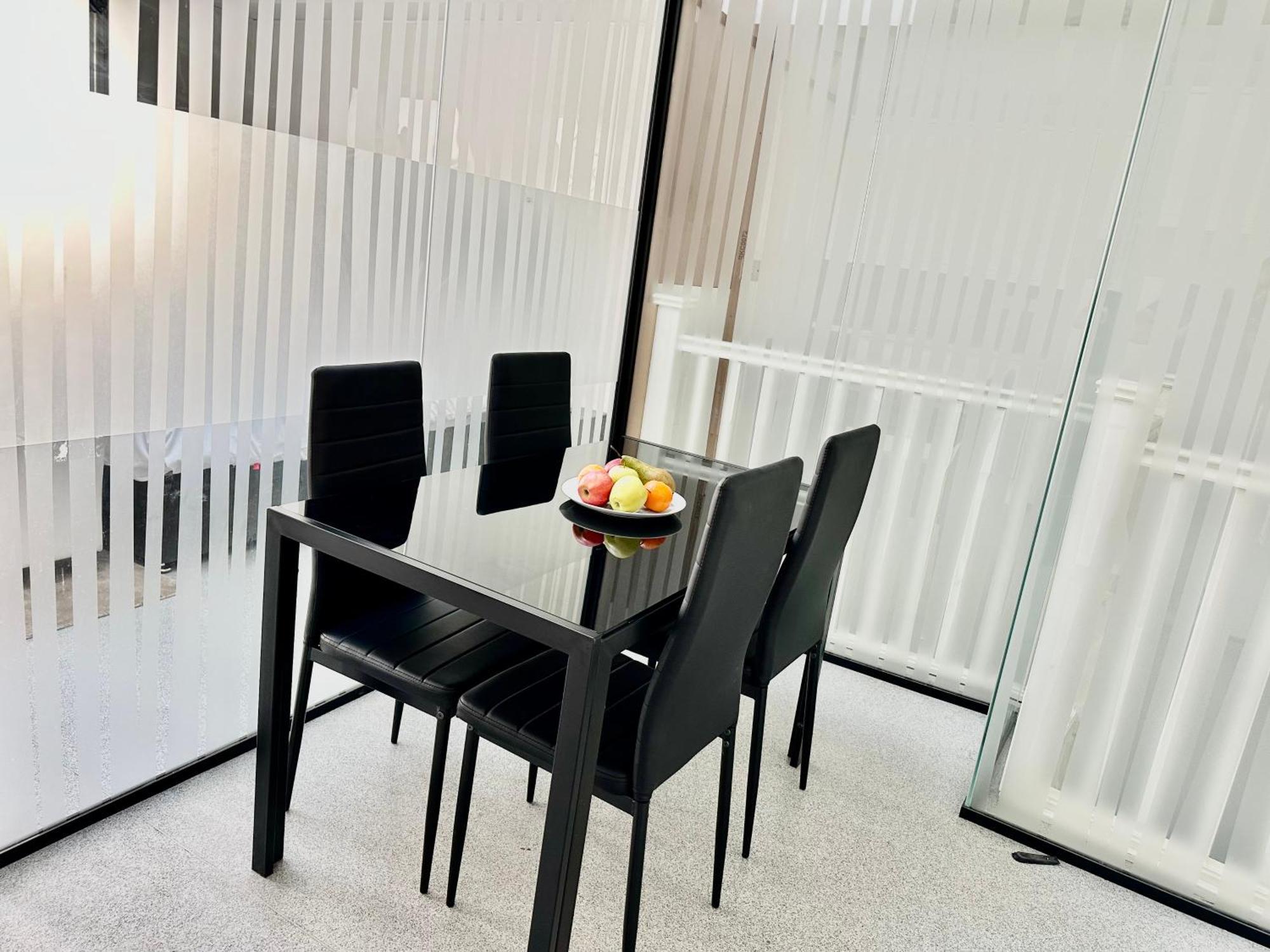 런던 Westferry Two 아파트 외부 사진