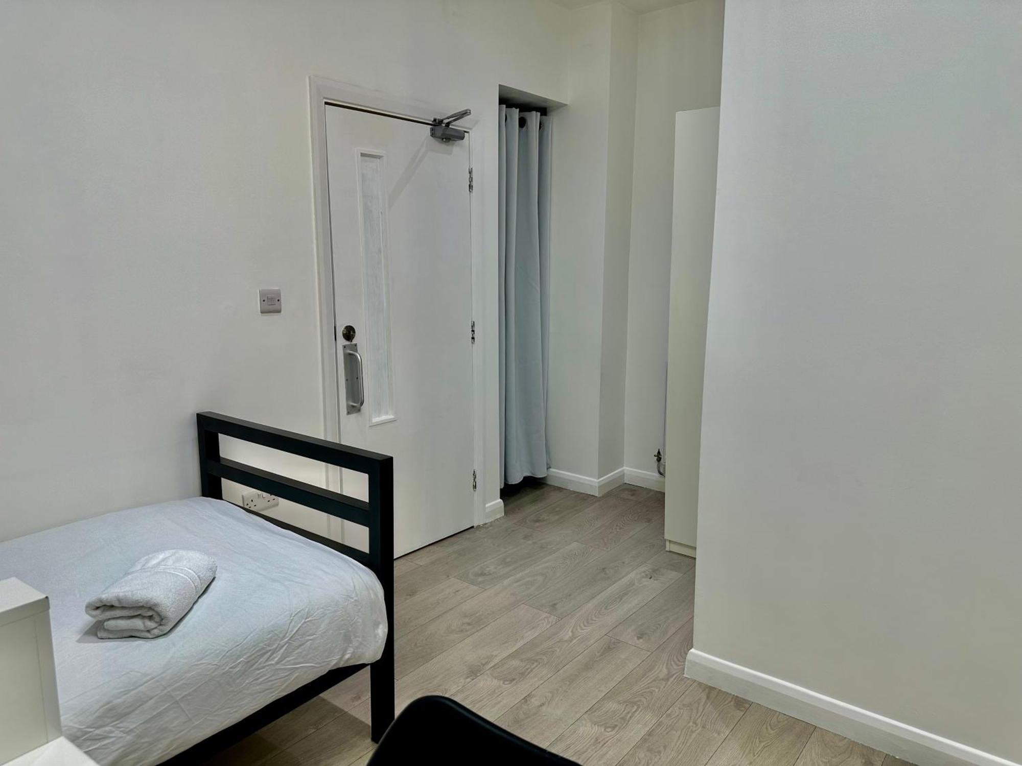 런던 Westferry Two 아파트 외부 사진