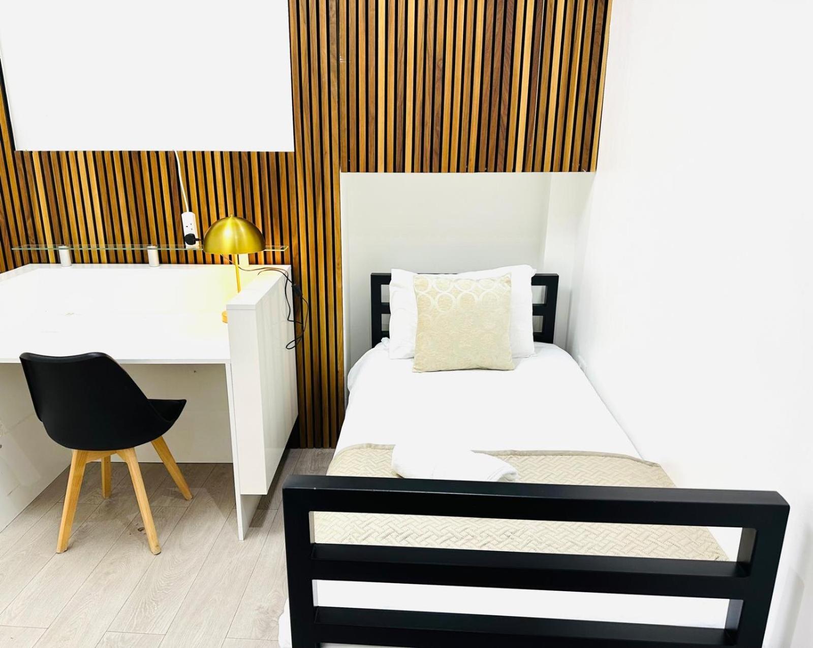 런던 Westferry Two 아파트 외부 사진
