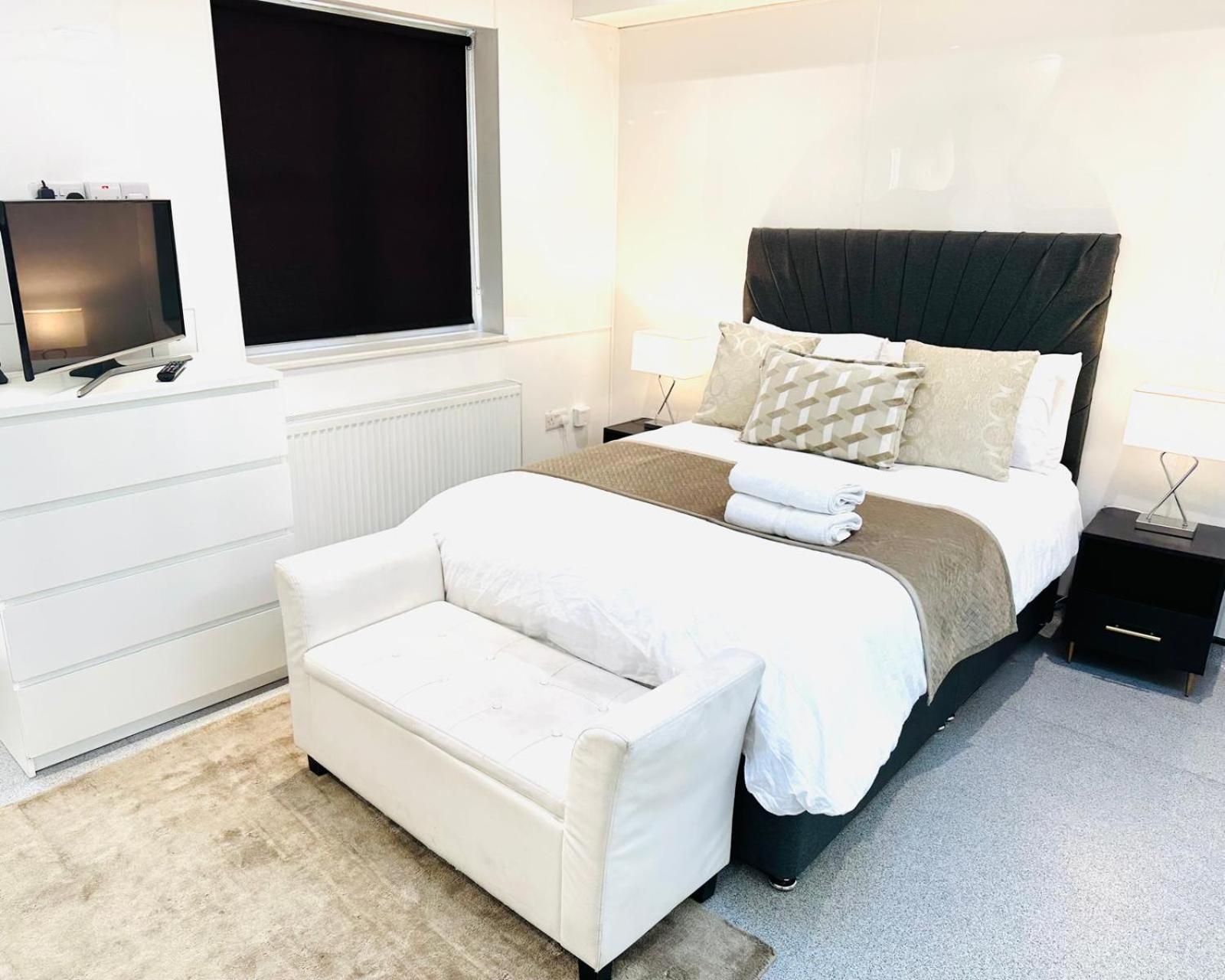 런던 Westferry Two 아파트 외부 사진