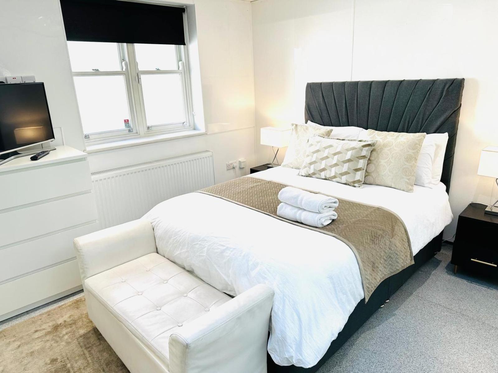 런던 Westferry Two 아파트 외부 사진